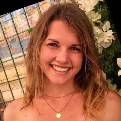 Photo of Naomi Schmiedel