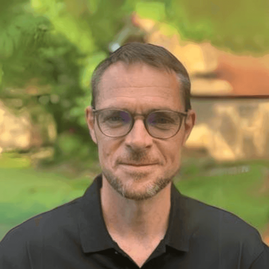 Photo of Paul E. Bezodis