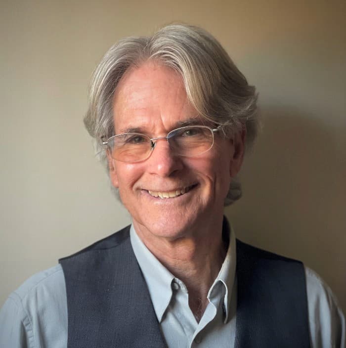 Photo of Elliot Marseille