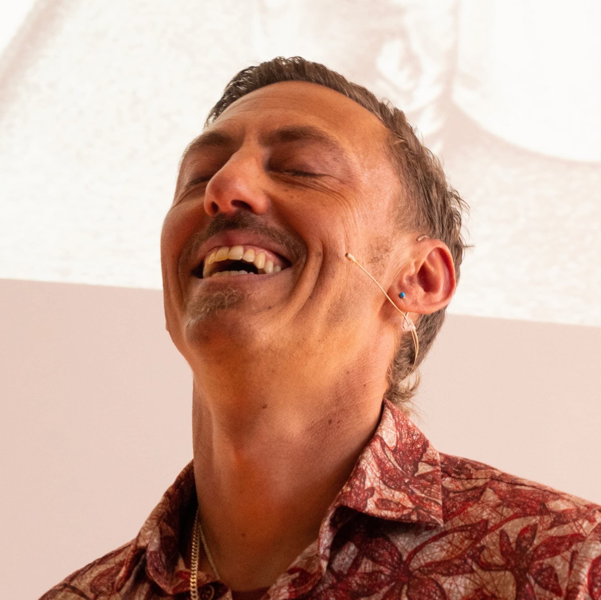 Photo of Yogi Hendlin